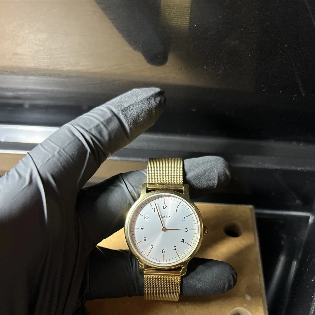 s-l1600 Timex Quartz Gold & Silver Dial Ladies Watch - Image 1